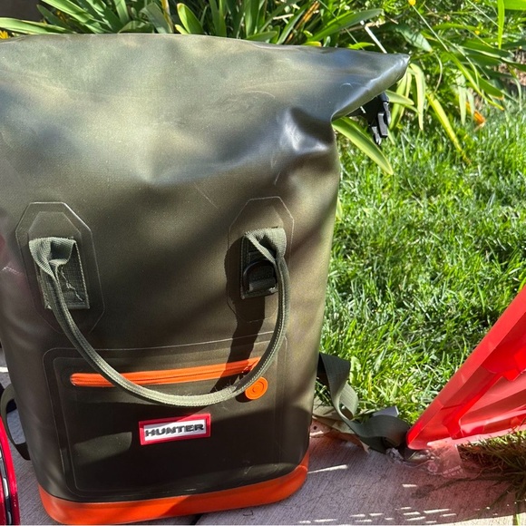 Hunter backpack lightly used - Picture 2 of 2